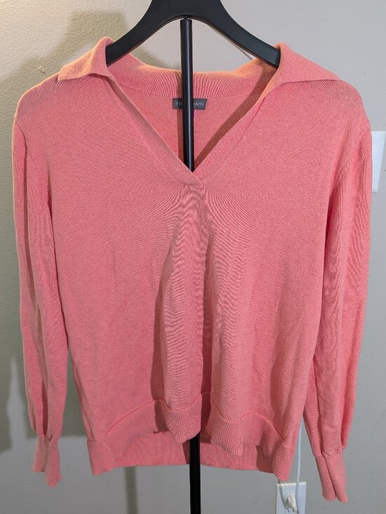 Vince Camuto Sweaters - Vince Camuto Salmon Colored V Neck Collared Long Sleeve Sweater